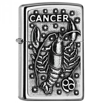 Zapalovač ZIPPO#207, Cancer Zodiac Emblem, Street Chrome - KLASIKA? Pak tedy zipák! Mnoha léty osvědčený benzínový dělník do každého počasí.Gravírujeme rychle a precizně. Skladem, expedice do 24h.